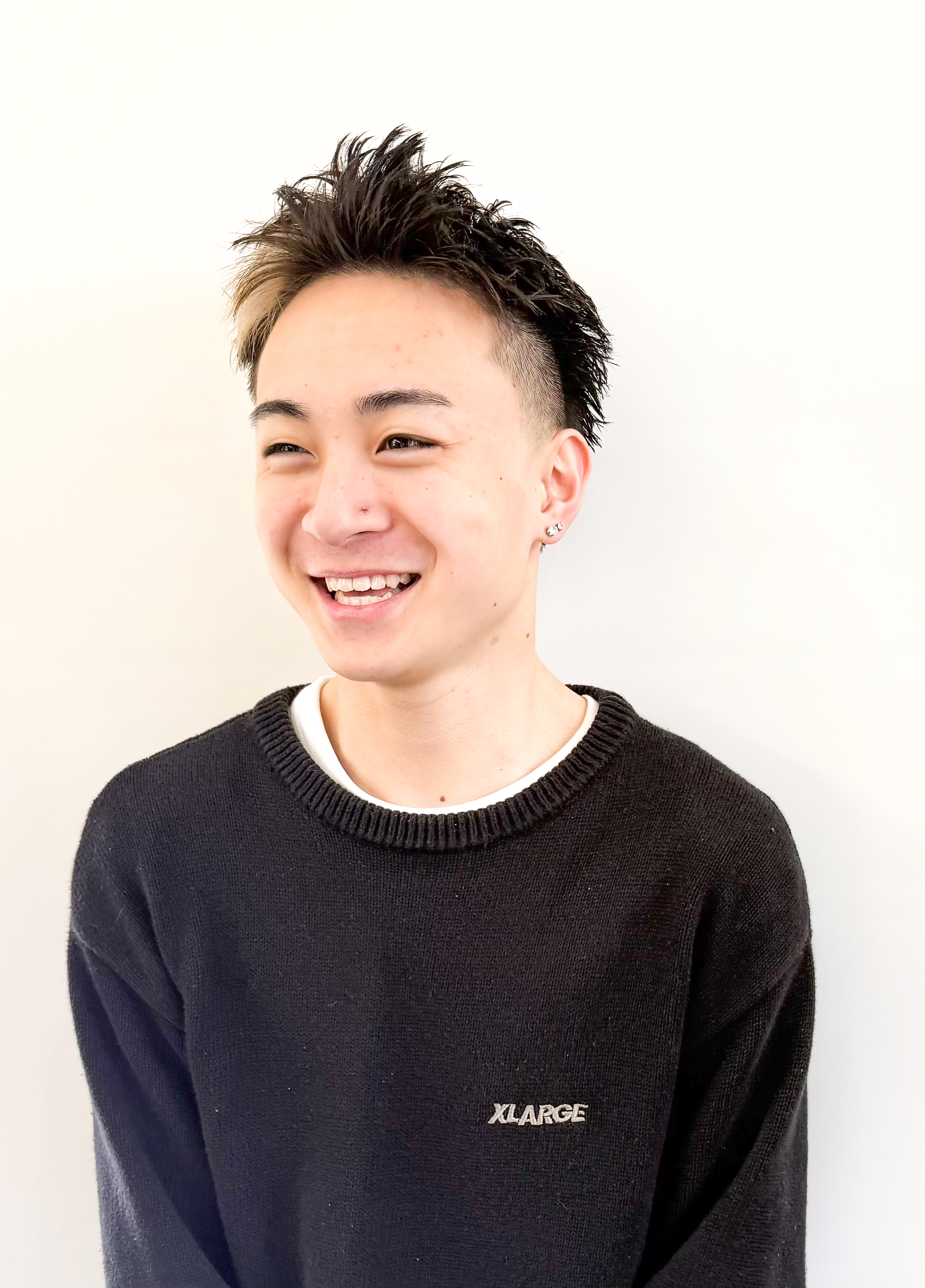 川島輝里也